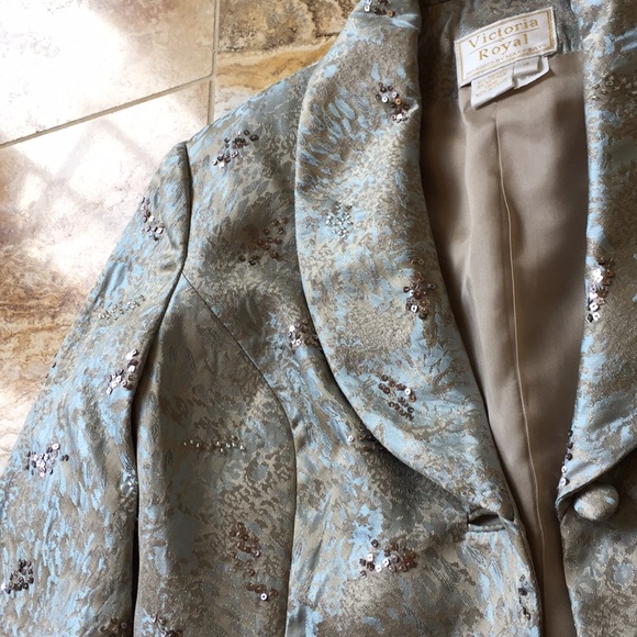 Victoria Royal/Mary Bays elegant evening/cocktail - Picture 3 of 8